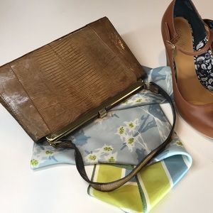 Vintage alligator skin hand bag